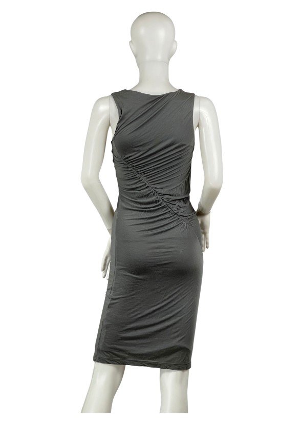 Vestido Kenneth Cole