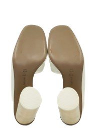 Zapatos Mercedes Castillo | Calzado Auténtico Preloved Guatemala