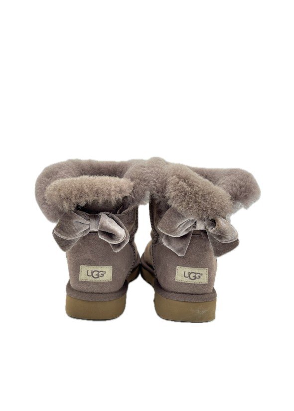 Zapatos UGG