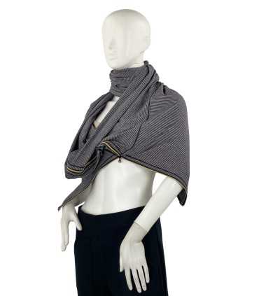 Chal Lululemon | Ropa Auténtica Preloved Guatemala