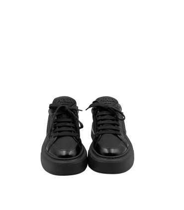 Sneakers Prada | Calzado Auténtico Preloved Guatemala